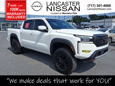 Used 2022 Nissan Frontier PRO-4X w/ Off-Road Protection Package image 1