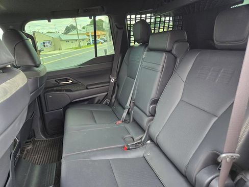 Used 2024 Lexus GX 550 AWD/4WD image 10