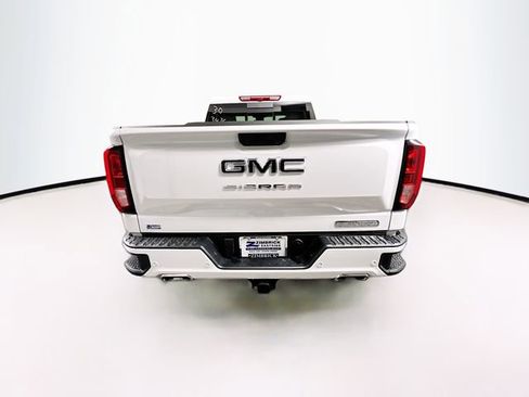 New 2026 GMC Sierra 1500 Elevation w/ Elevation Premium Package image 6