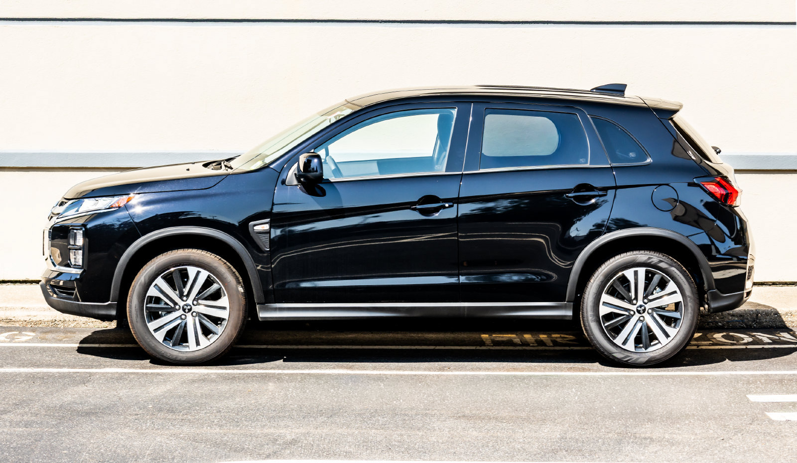 New 2026 Mitsubishi Outlander Sport ES AWD/4WD image 4