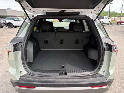 Used 2026 Chevrolet Equinox LT FWD image 30