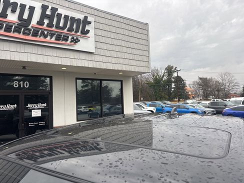 Used 2024 Nissan Frontier SL w/ Technology Package image 12