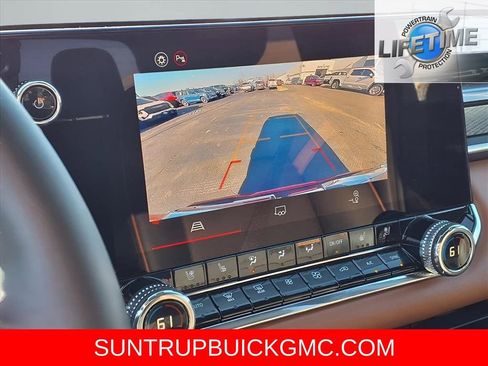 Used 2026 GMC Canyon AT4 w/ AT4 Premium Package image 13