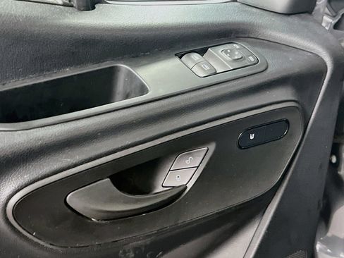 Used 2022 Mercedes-Benz Sprinter 3500 w/ Parking Package image 18