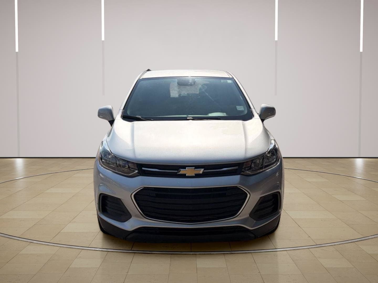 Used 2022 Chevrolet Trax LS w/ Tint and Cruise Package FWD image 9