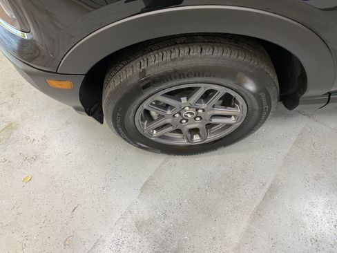 Used 2025 Ford Bronco Sport Big Bend image 11