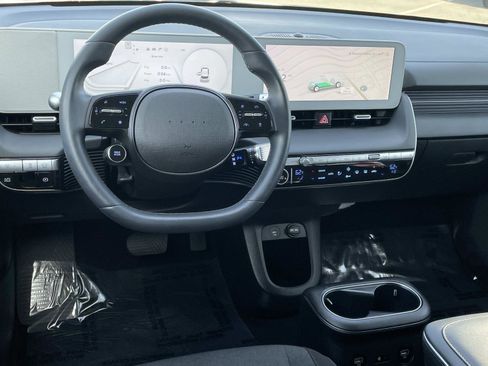 Certified 2024 Hyundai Ioniq 5 SEL image 6