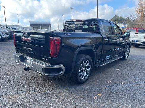 Used 2023 GMC Sierra 1500 SLT image 5