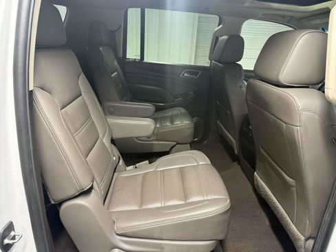 Used 2020 GMC Yukon XL Denali w/ Open Road Package AWD/4WD image 39