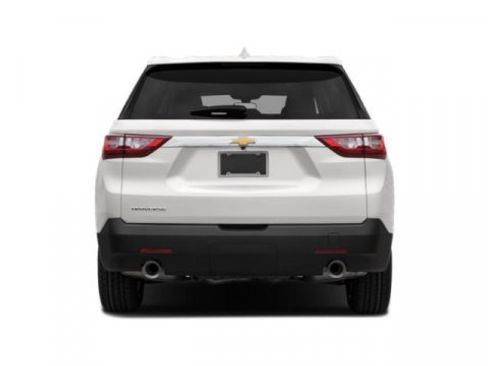Used 2021 Chevrolet Traverse LS image 8