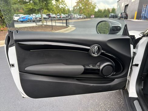 Used 2024 MINI Cooper S FWD image 15