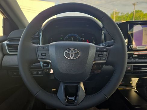 New 2026 Toyota Camry LE FWD image 14