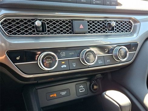 Used 2025 Acura Integra image 12