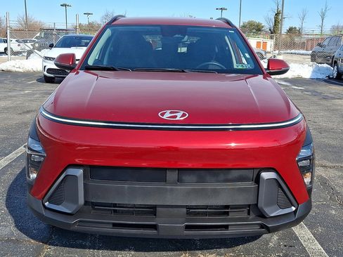 Used 2025 Hyundai Kona SEL image 8