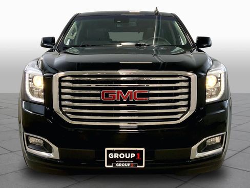 Used 2017 GMC Yukon SLT w/ Premium Edition AWD/4WD image 3