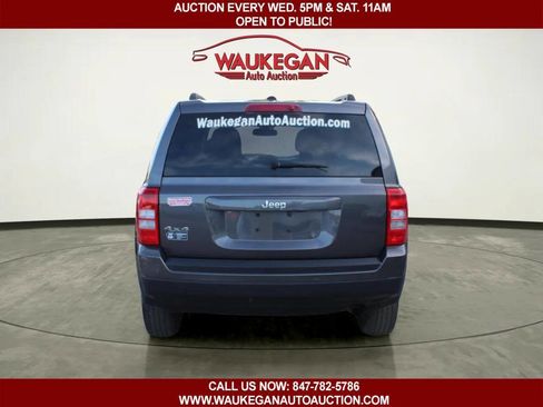 Used 2017 Jeep Patriot Sport w/ Power Value Group AWD/4WD image 6