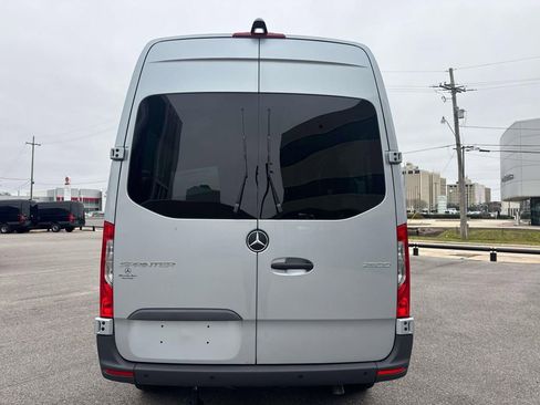 New 2025 Mercedes-Benz Sprinter 2500 image 5