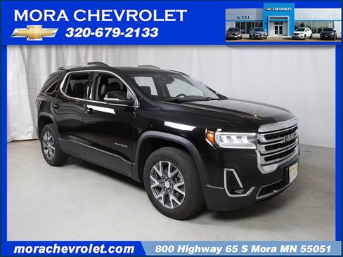 Used 2023 GMC Acadia SLT AWD/4WD image 1