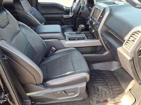 Used 2018 Ford F150 Raptor w/ Equipment Group 802A Luxury image 23