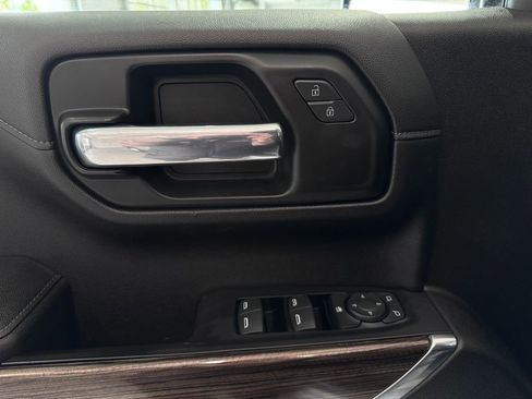 Used 2020 Chevrolet Silverado 1500 LT w/ All-Star Edition image 25