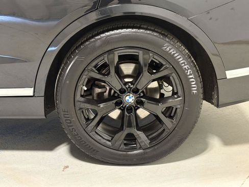 Used 2024 BMW X7 xDrive40i w/ Premium Package AWD/4WD image 40