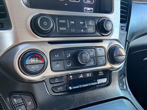Used 2020 GMC Yukon XL Denali image 15