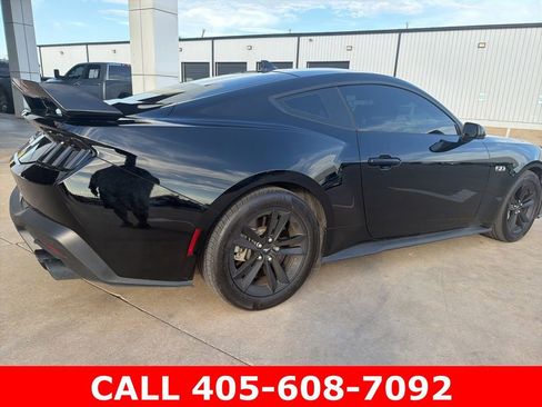 Used 2024 Ford Mustang GT RWD image 3