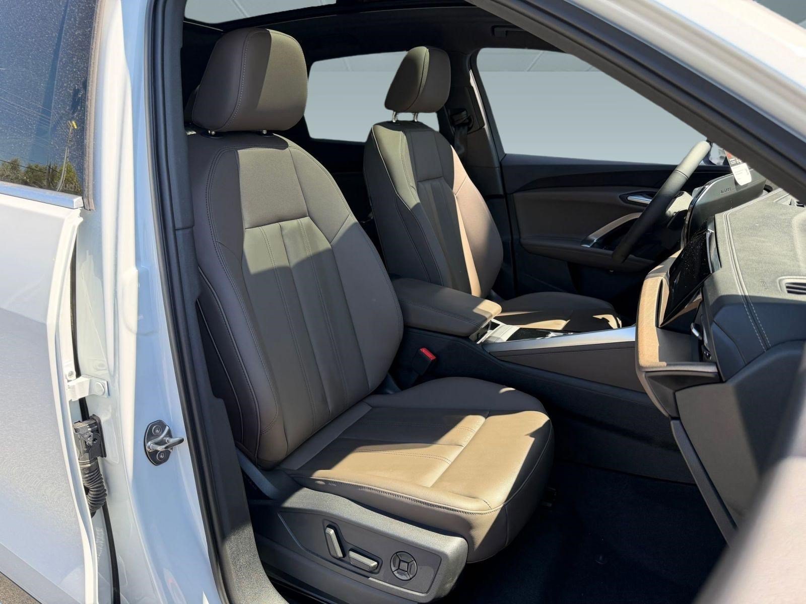 Used 2026 Audi Q5 Premium AWD/4WD image 32