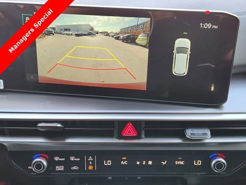 New 2025 Kia Sorento S image 13