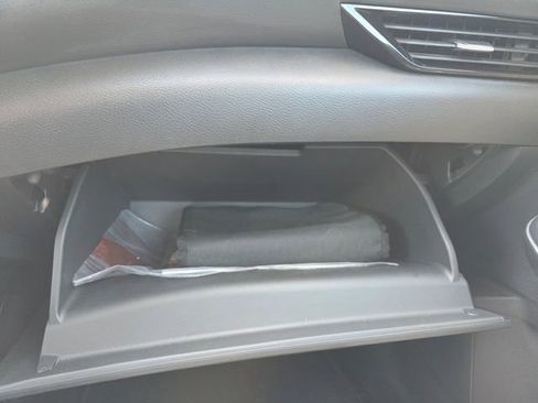 Used 2024 Nissan Sentra SV image 25