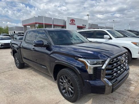 Used 2023 Toyota Tundra Platinum image 1