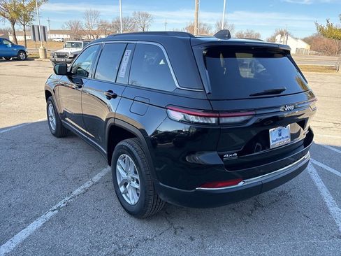 New 2026 Jeep Grand Cherokee Laredo X AWD/4WD image 24
