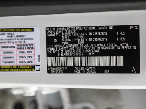 Used 2023 Lexus RX 350 FWD w/ Cold Area Package image 27