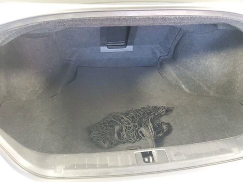 Used 2019 INFINITI Q70 Luxe w/ Proactive Package image 31