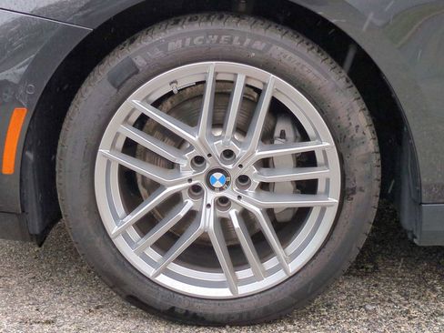 Used 2025 BMW 530i xDrive w/ Premium Package image 14