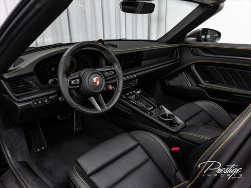 Used 2026 Porsche 911 Targa 4 GTS AWD/4WD image 37
