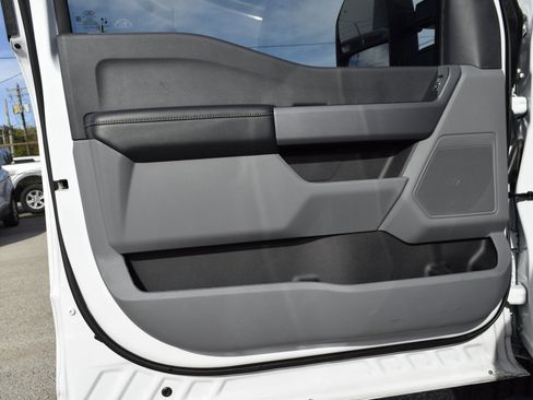 Certified 2024 Ford F350 XLT w/ FX4 Off-Road Package image 19