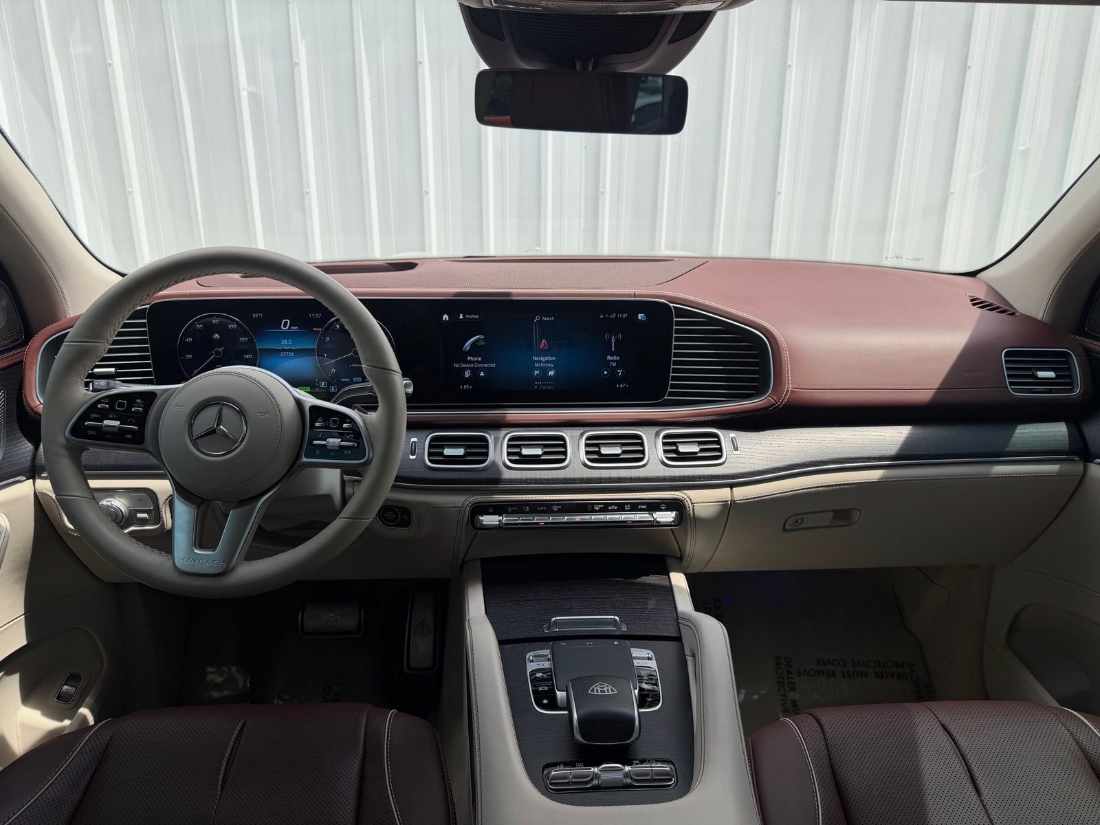 Used 2023 Mercedes-Benz Maybach GLS 600 4MATIC image 12