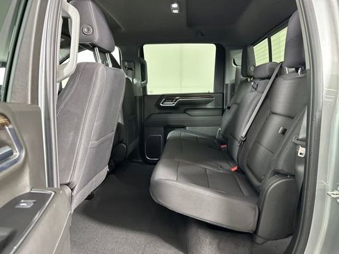 Used 2024 GMC Sierra 2500 SLE image 25