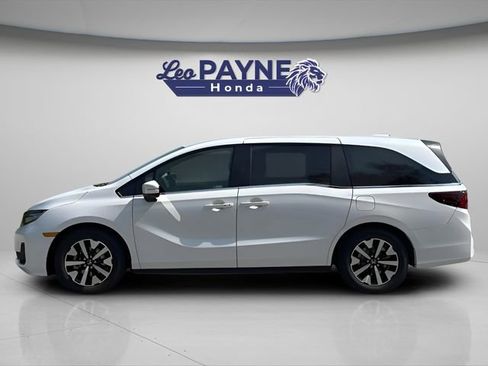 Certified 2026 Honda Odyssey EX-L image 4