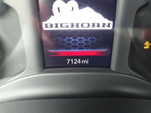Certified 2026 RAM 2500 Big Horn AWD/4WD image 13