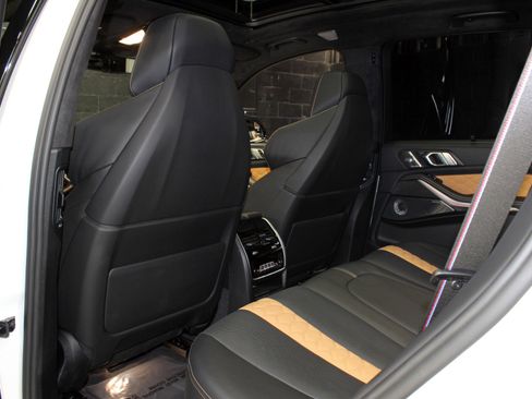 Used 2021 BMW X5 M w/ Competition Package image 41