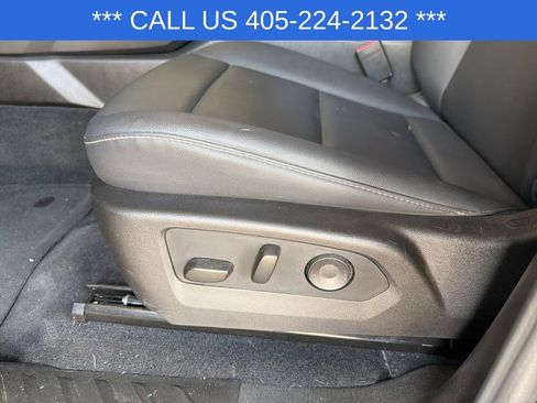 Used 2025 GMC Canyon Elevation w/ Convenience Package image 20