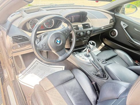 Used 2010 BMW M6 Convertible RWD image 11