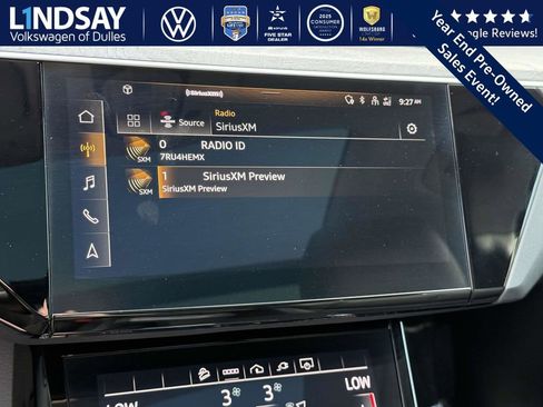 Used 2022 Audi e-tron Premium image 15