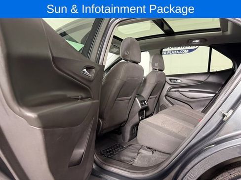 Used 2018 Chevrolet Equinox LT image 13