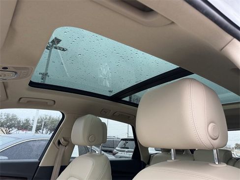 Used 2020 Audi Q5 Prestige w/ Prestige Package image 17