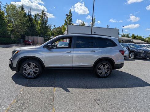 Used 2022 Honda Pilot Sport image 2