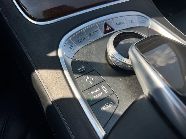 Used 2016 Mercedes-Benz S 550 4MATIC Sedan image 27