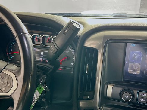 Used 2018 Chevrolet Silverado 1500 LT w/ All Star Edition image 24